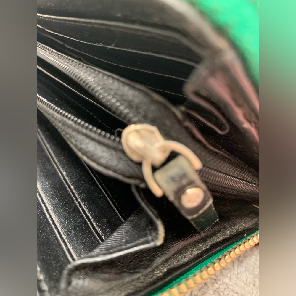 Kate Spade Lacey Zip Green and Cream Polka Dot Wallet - Picture 10 of 13